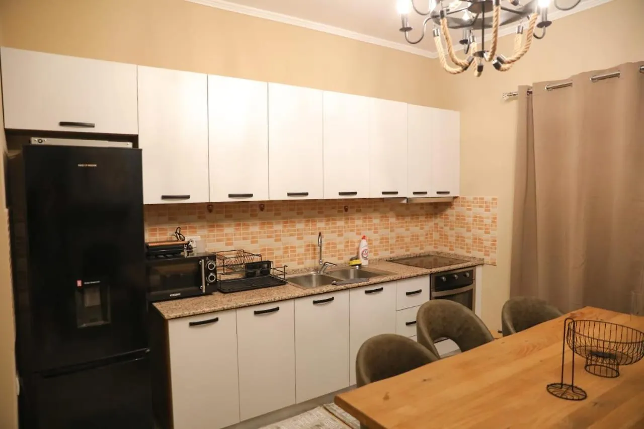 Burimi House Διαμέρισμα Μπεράτ